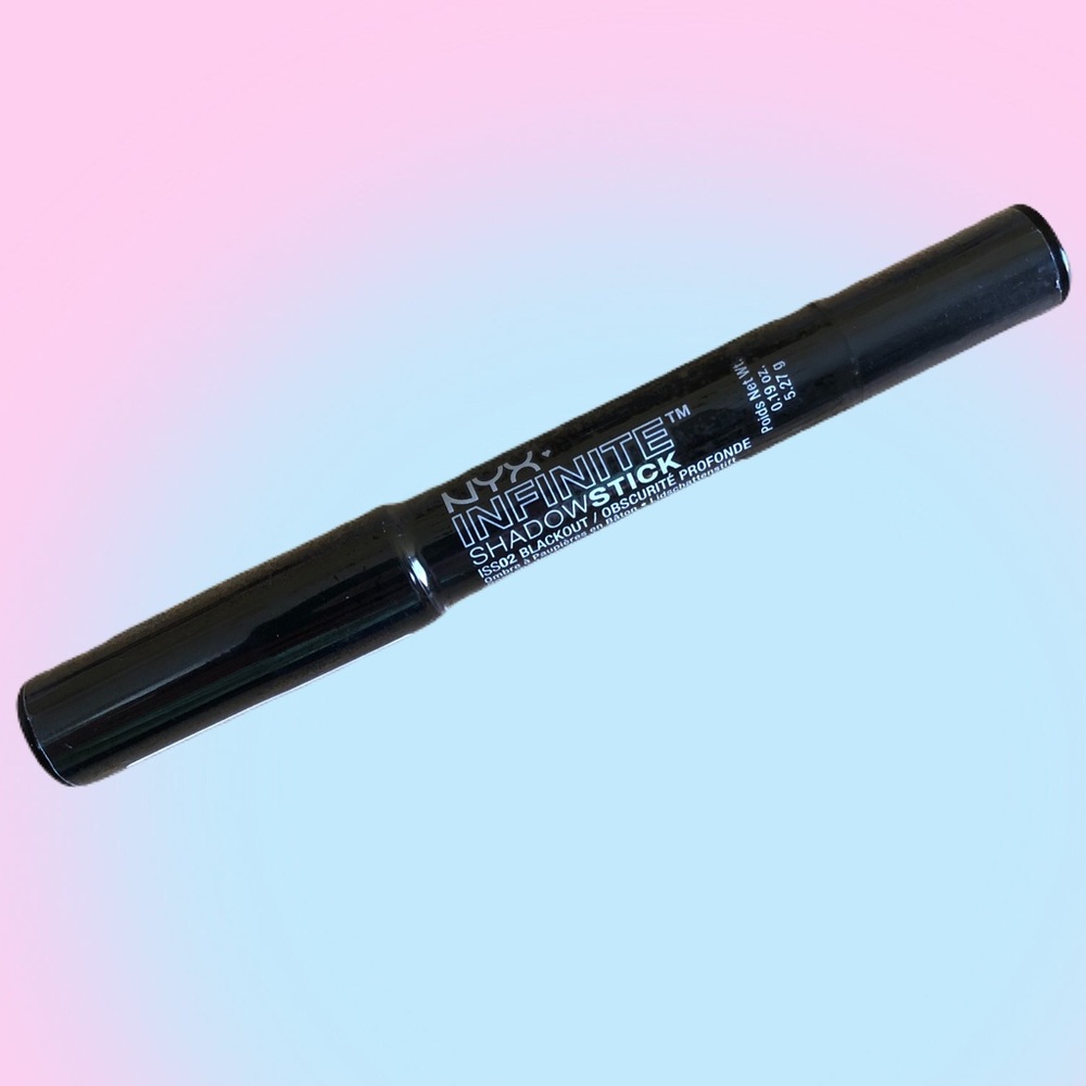 LAST ONE! NYX Infinite Shadow Stick ISS02 Blackout - Picture 2 of 3